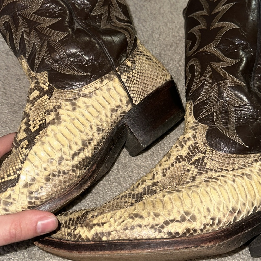RARE Vintage Snake Skin Leather Dan Post Cowboy Boots - Picture 3 of 8